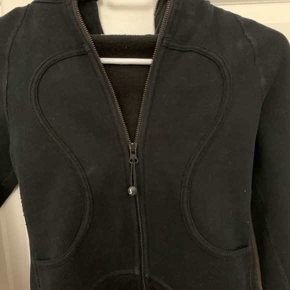 Lulu Lemon Black Zip-down Hoodie, Size 2 - Picture 3 of 5